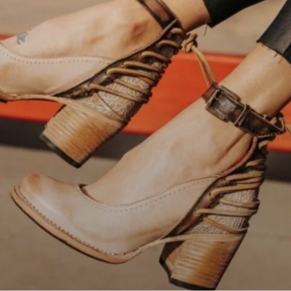 Freebird by Steven Shoes - Freebird by Steven Raeanne Heels size 6